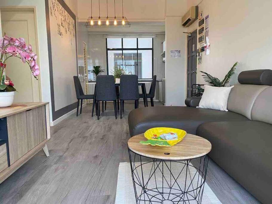 2 Bedroom Apartment Next To Historical Spots 말라카 외부 사진